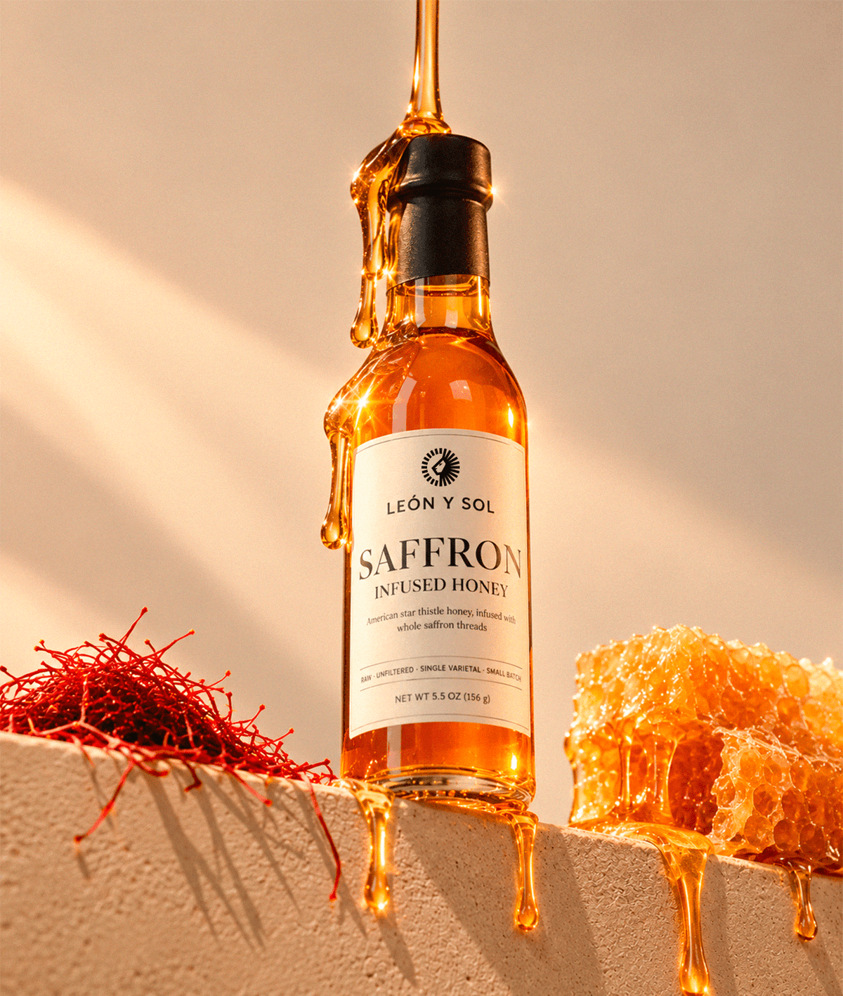León Y Sol Saffron Honey 5.5 oz bottle with black-and-gold label